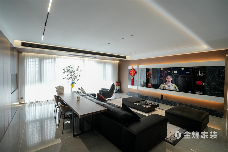 建鸿达鸿都意式轻奢风格