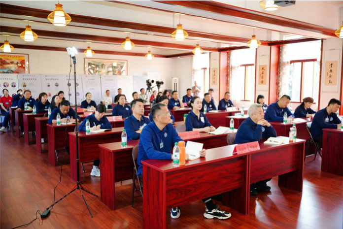 中南大学国学研究中心“商道大成”国学大讲堂第二期开讲